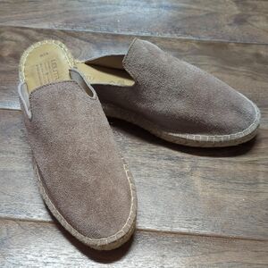 Ubuntu Handmade Suede Slip On Shoe 9.5 W